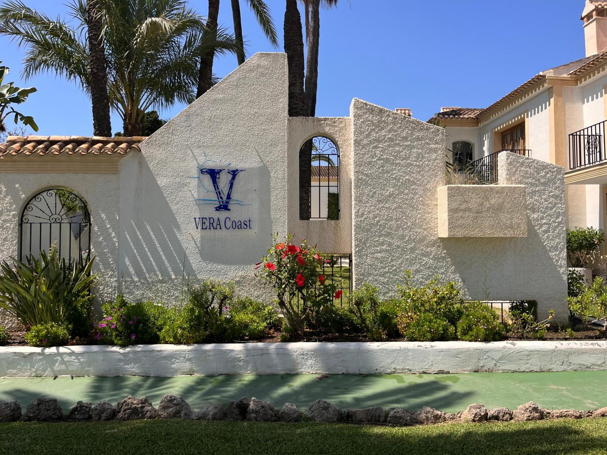 Apartamento Esquina Verde En Vera Coast Playas de Vera Ngoại thất bức ảnh
